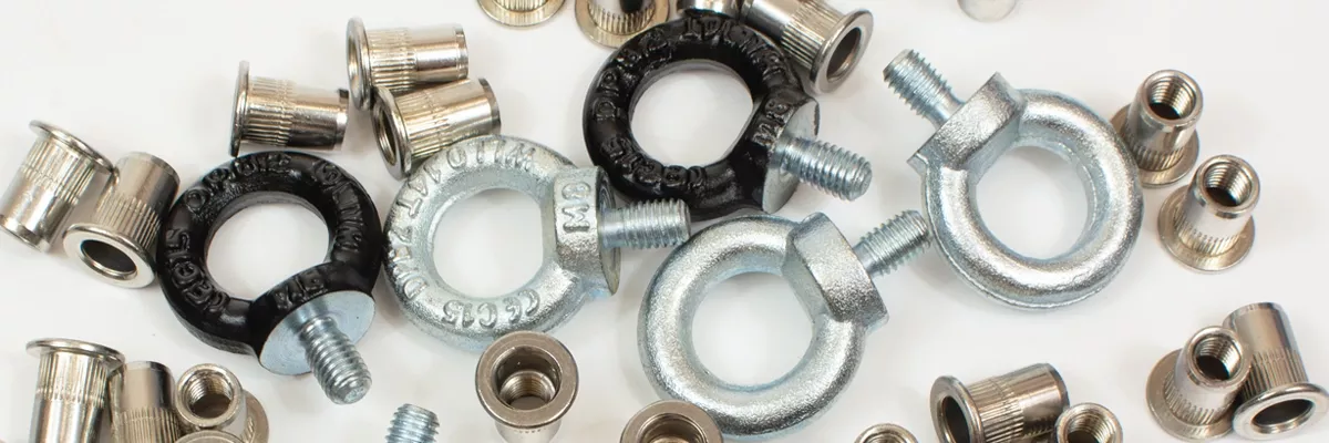 ACCESSORIES_EYELETS_IMAGE